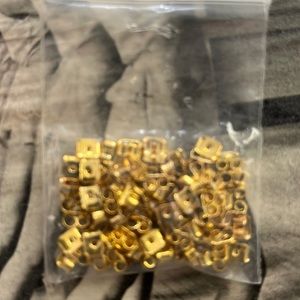 80 Gold backs for post earnings